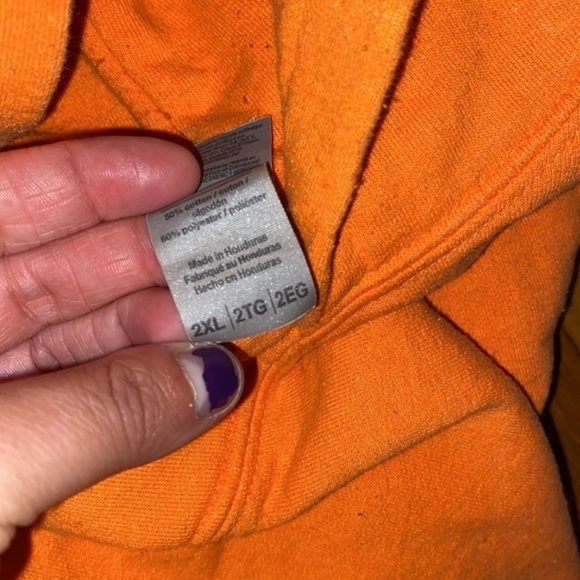 Neon yellow & neon orange hoodie bundle Gildan XXL have been worn & worked in. - Picture 4 of 4